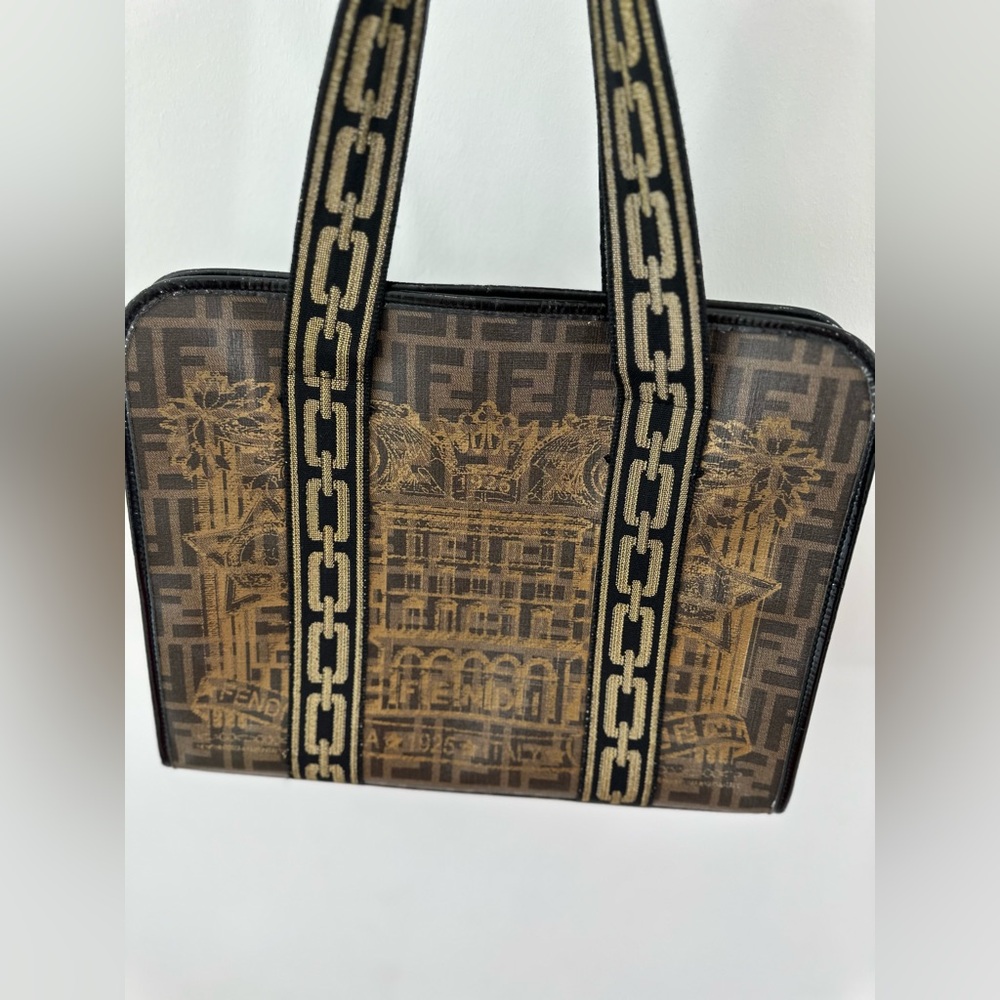 Vintage Fendi carry bag